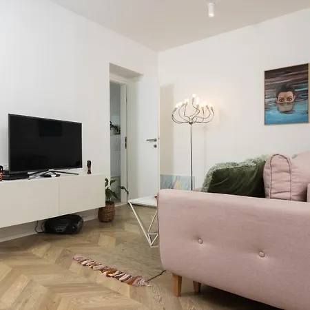 Apartment Mina