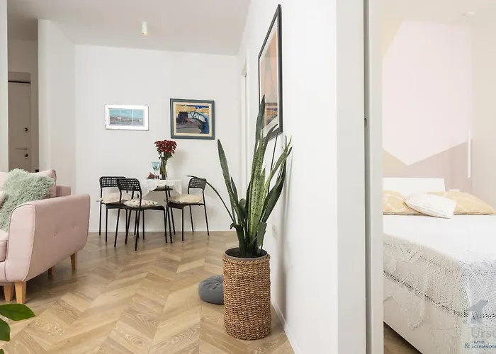 Apartament Mina
