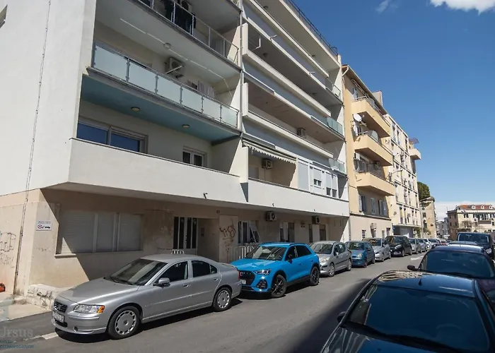 Mina Apartamento Split
